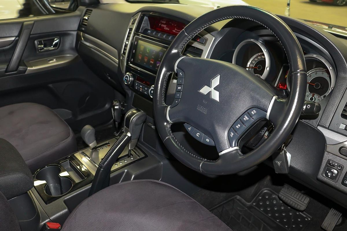2019 Mitsubishi Pajero GLX NX