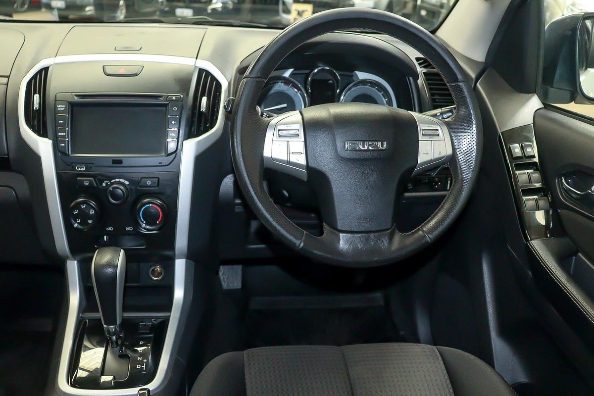 2017 Isuzu MU-X LS-M