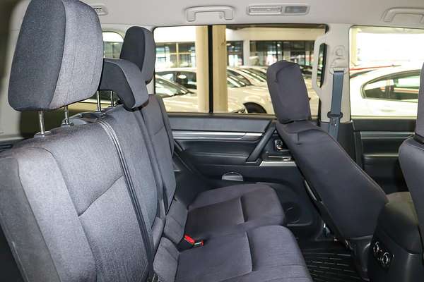 2019 Mitsubishi Pajero GLX NX