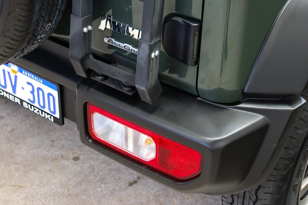2023 Suzuki Jimny GLX GJ