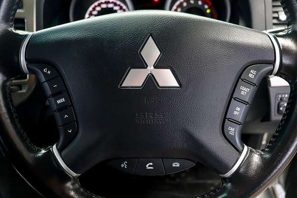 2019 Mitsubishi Pajero GLX NX