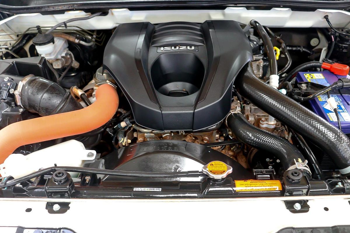 2017 Isuzu MU-X LS-M