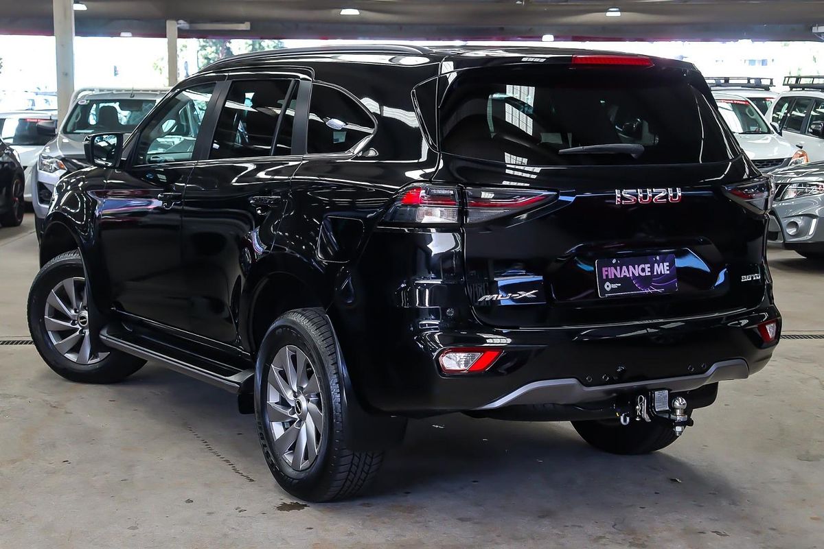 2024 Isuzu MU-X LS-U