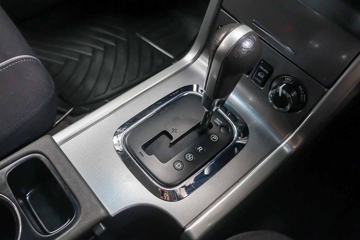 2012 Nissan Navara ST-X 550 D40 Series 5 4X4