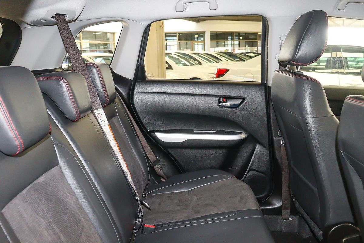 2017 Suzuki Vitara S Turbo LY