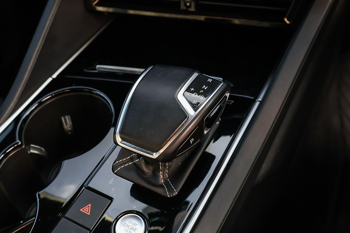 2021 Volkswagen Touareg 210TDI R-Line CR