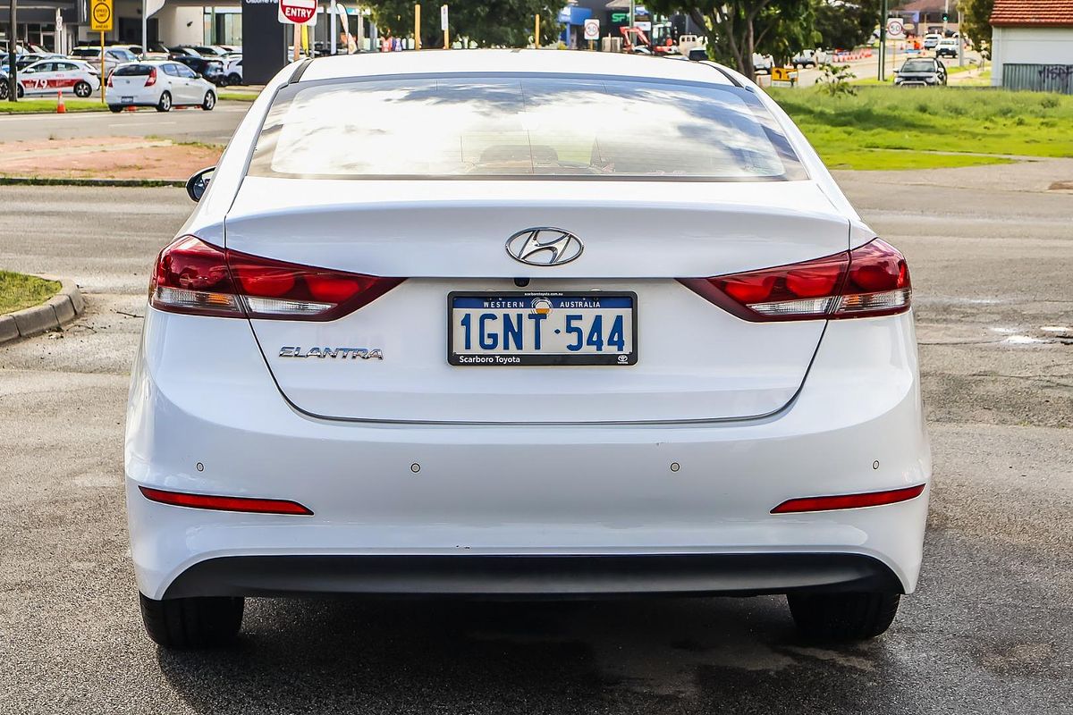 2018 Hyundai Elantra Active AD