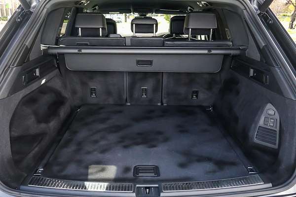 2021 Volkswagen Touareg 210TDI R-Line CR