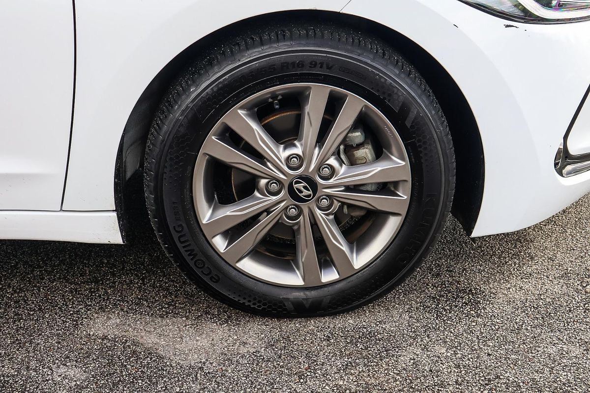 2018 Hyundai Elantra Active AD