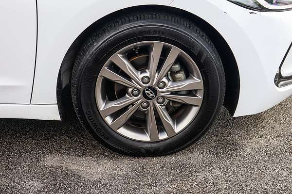 2018 Hyundai Elantra Active AD