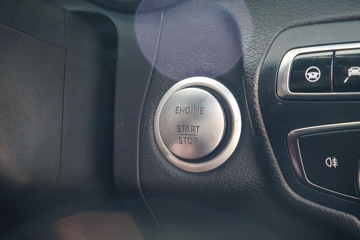 2015 Mercedes-Benz C-Class C250 BlueTEC W205