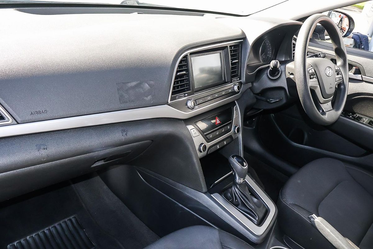 2018 Hyundai Elantra Active AD