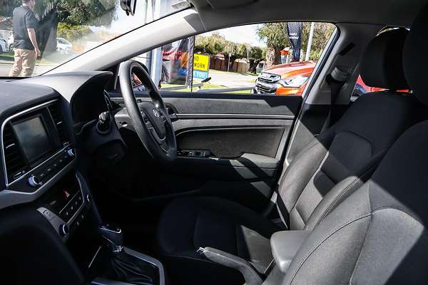2018 Hyundai Elantra Active AD
