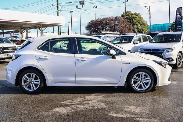 2021 Toyota Corolla Ascent Sport Hybrid ZWE211R