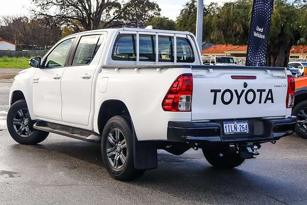 2024 Toyota Hilux SR GUN126R 4X4