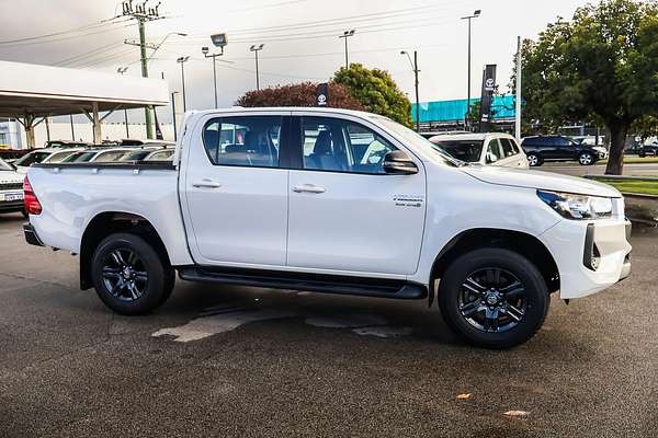2024 Toyota Hilux SR GUN126R 4X4