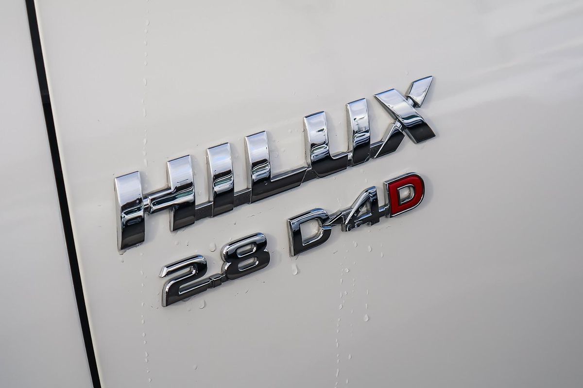 2024 Toyota Hilux SR GUN126R 4X4