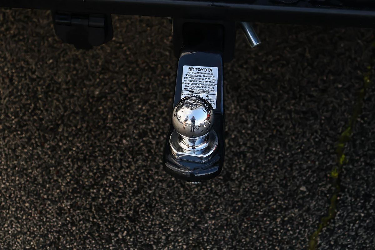 2024 Toyota Hilux SR GUN126R 4X4