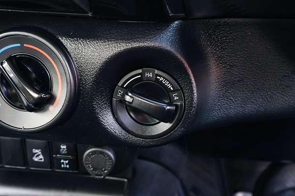 2024 Toyota Hilux SR GUN126R 4X4