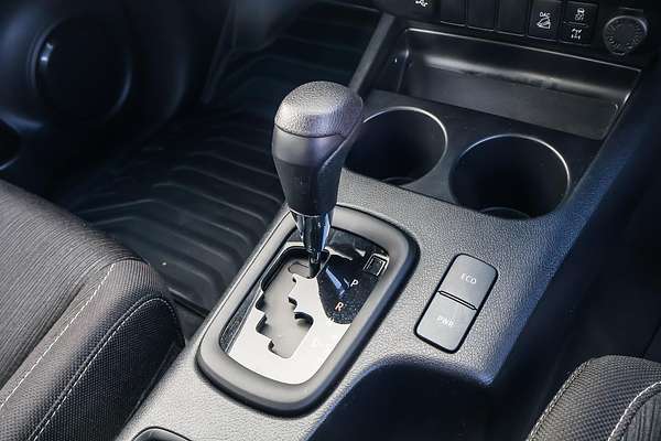 2024 Toyota Hilux SR GUN126R 4X4