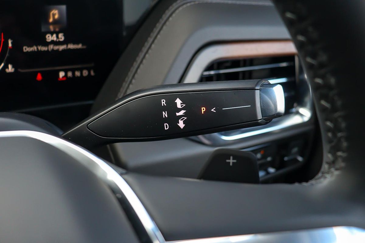 2025 GMC Yukon Denali T1