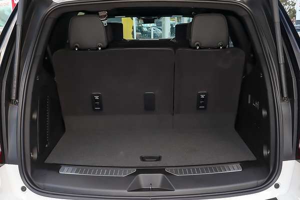2025 GMC Yukon Denali T1