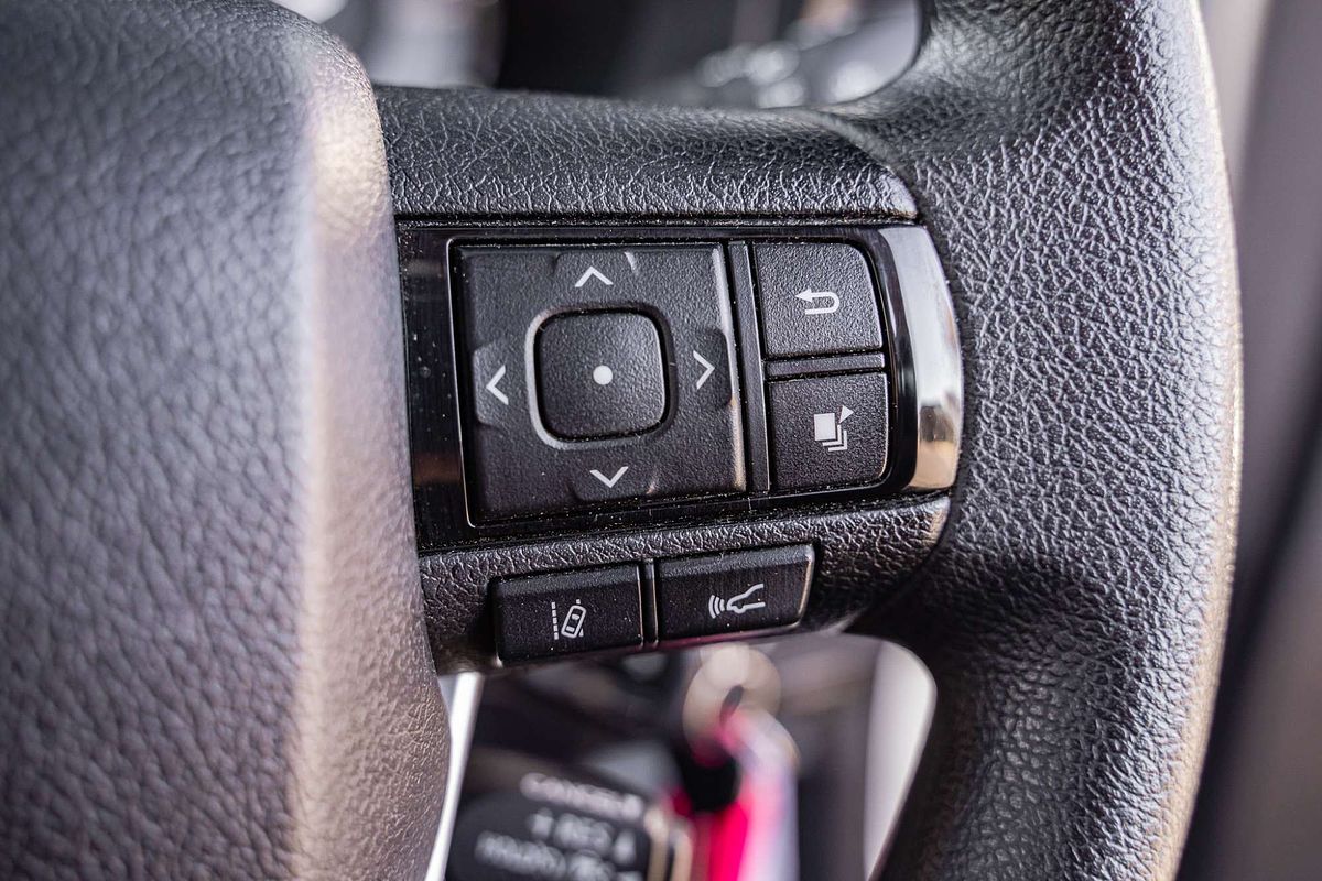 2021 Toyota Hilux SR GUN126R