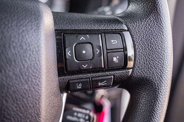 2021 Toyota Hilux SR GUN126R