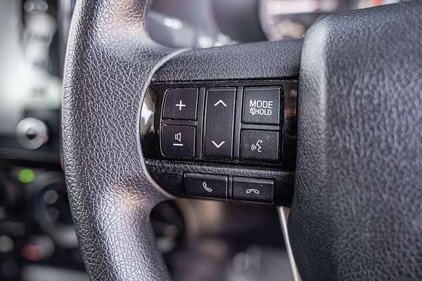 2021 Toyota Hilux SR GUN126R