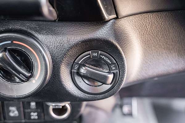 2021 Toyota Hilux SR GUN126R
