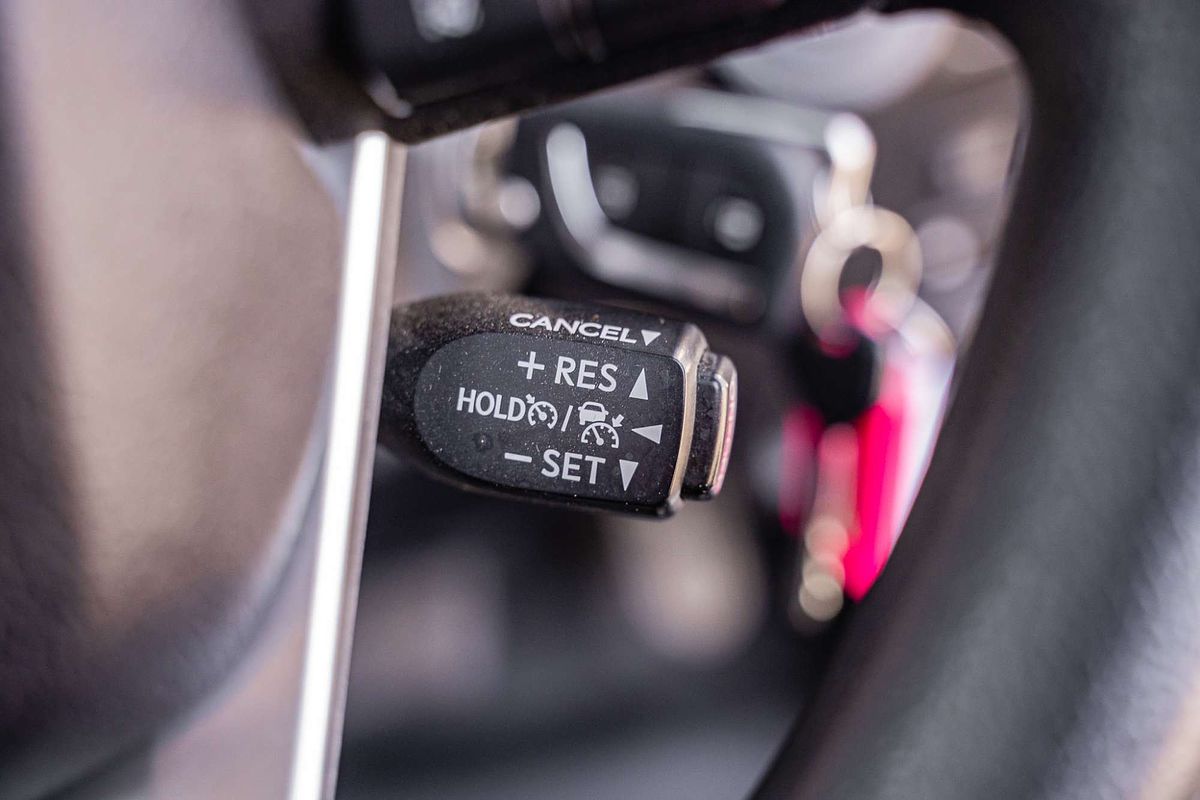 2021 Toyota Hilux SR GUN126R