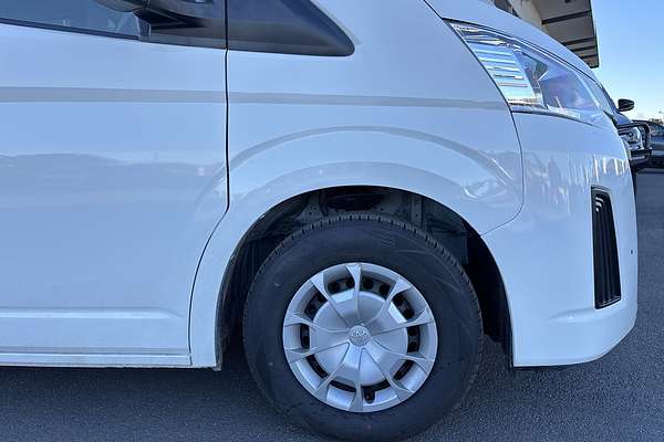 2019 Toyota Hiace GDH300R LWB