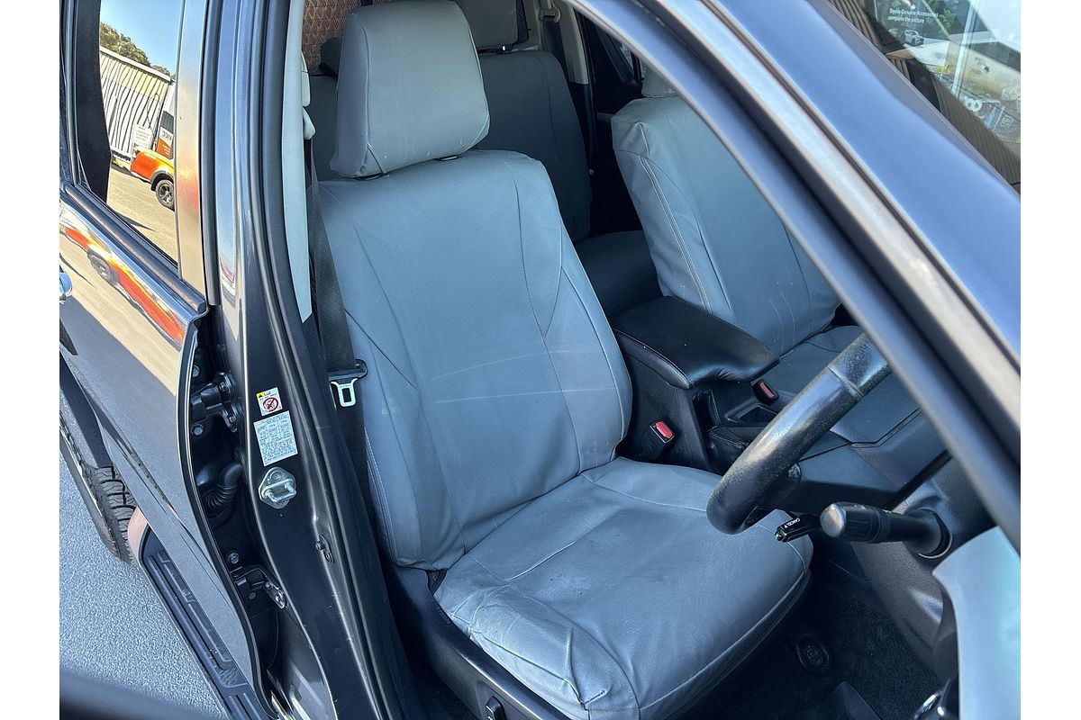 2017 Toyota Hilux SR5 GUN126R 4X4