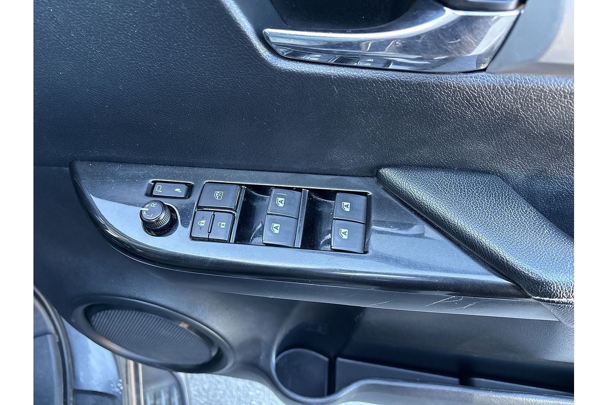 2017 Toyota Hilux SR5 GUN126R 4X4