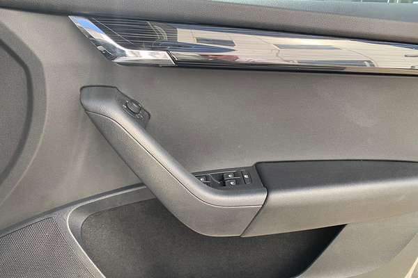 2020 SKODA Octavia 110TSI NE