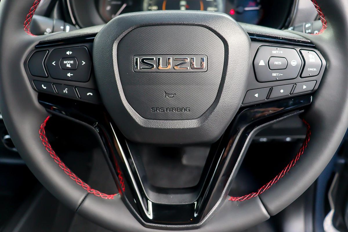 2025 Isuzu D-MAX