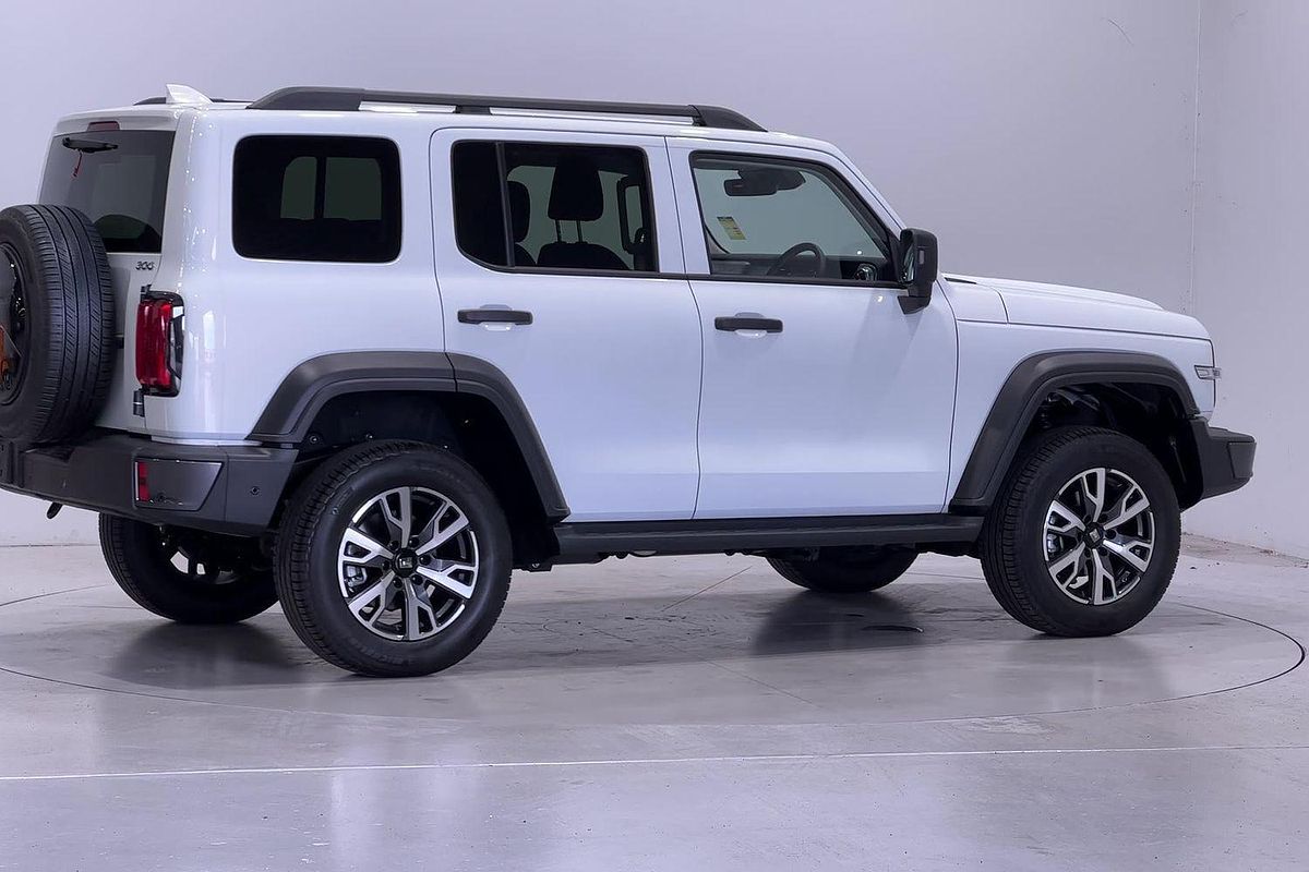 2025 GWM Tank 300 Ultra Hybrid P01