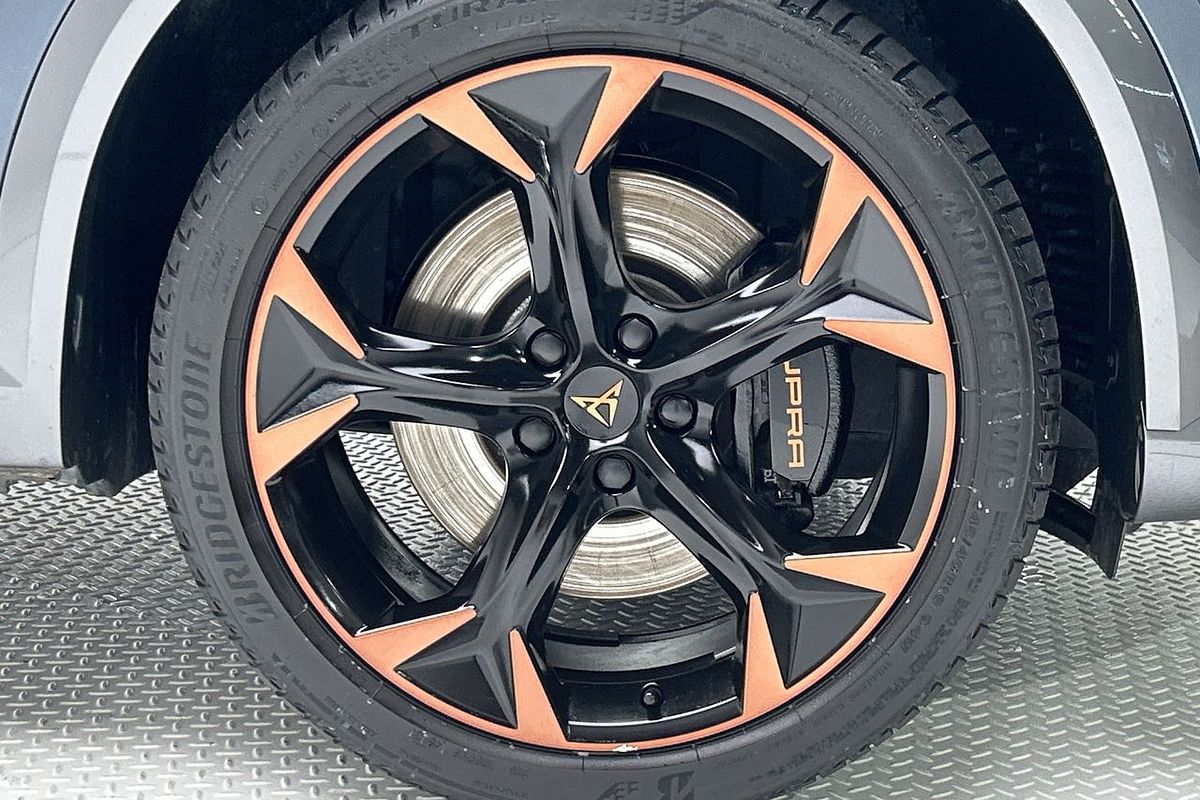 2024 CUPRA Formentor VZx KM