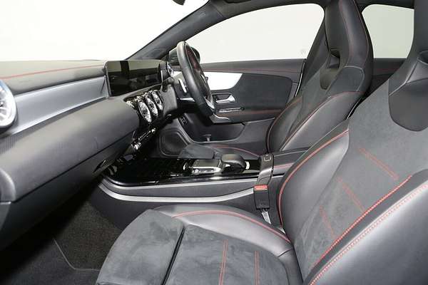 2023 Mercedes-Benz CLA-Class CLA200 C118