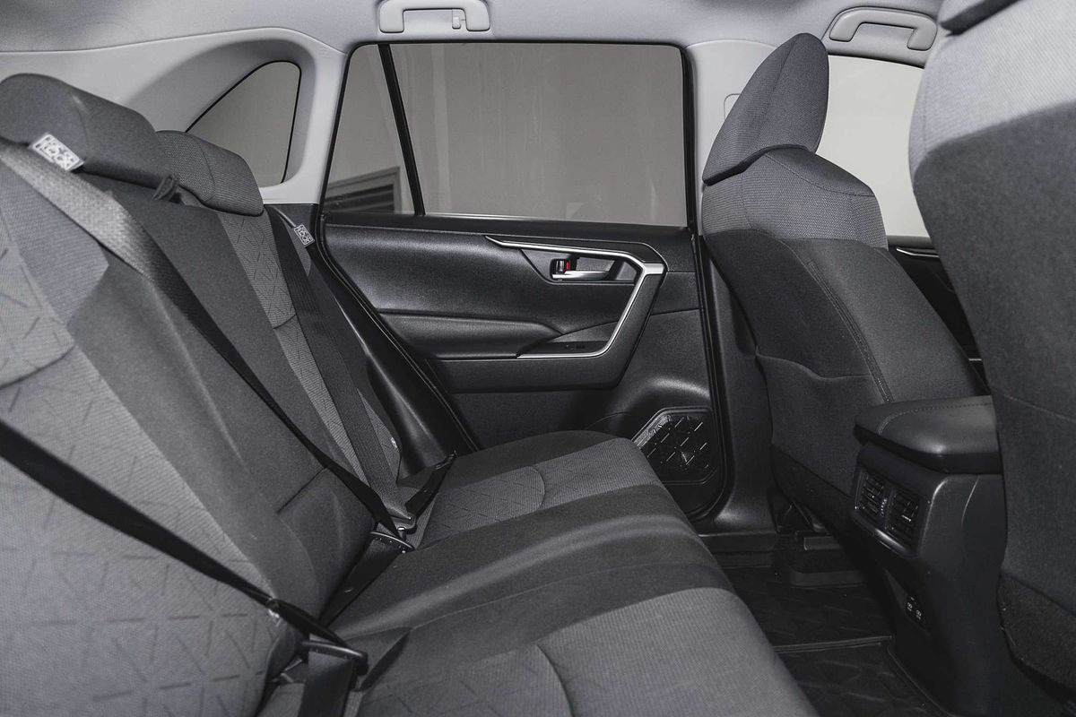 2019 Toyota RAV4 GXL AXAH54R