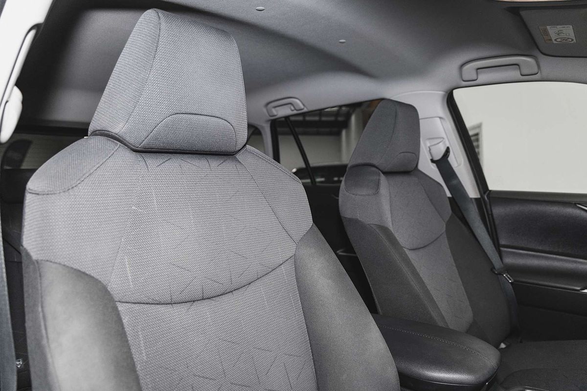 2019 Toyota RAV4 GXL AXAH54R