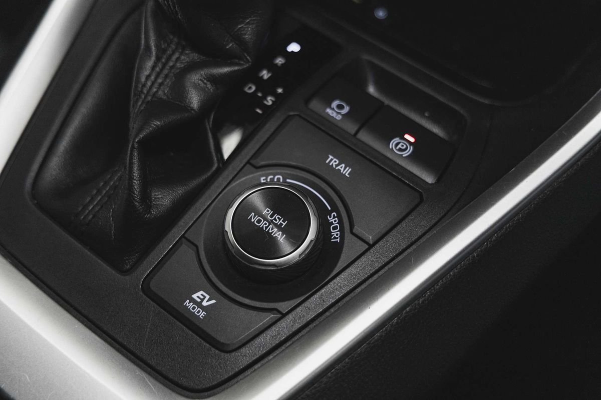 2019 Toyota RAV4 GXL AXAH54R