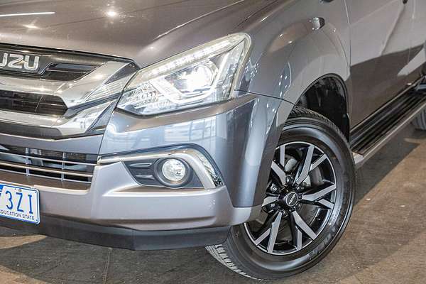 2021 Isuzu MU-X LS-T