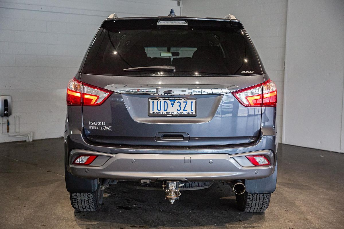 2021 Isuzu MU-X LS-T