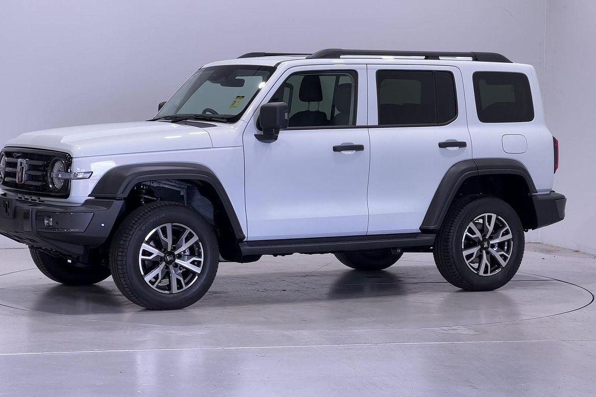 2025 GWM Tank 300 Ultra Hybrid P01