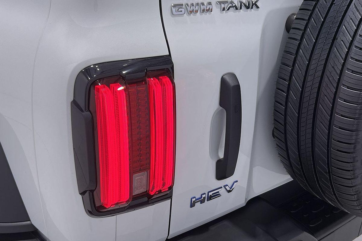 2025 GWM Tank 300 Ultra Hybrid P01