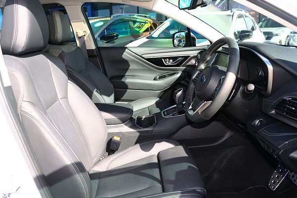 2025 Subaru Outback AWD Touring 6GEN
