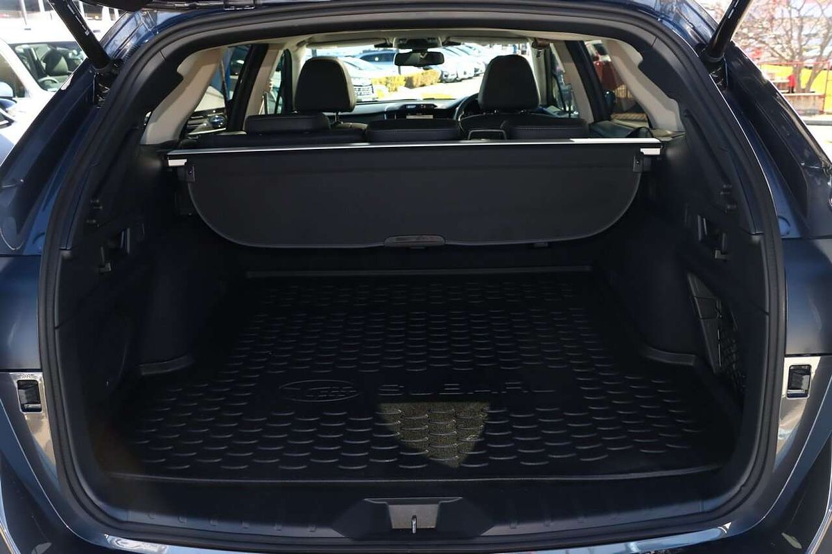 2025 Subaru Outback AWD Touring XT 6GEN