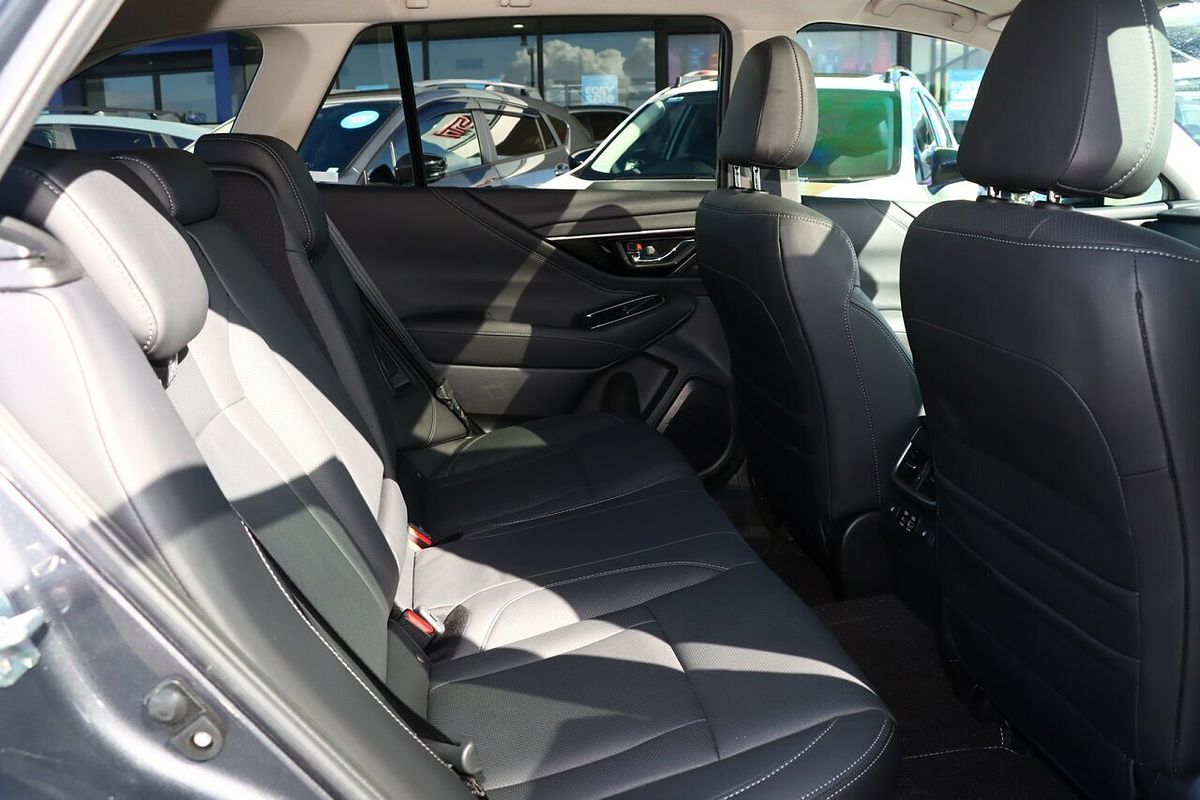 2025 Subaru Outback AWD Touring XT 6GEN