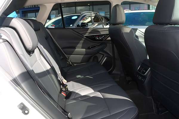 2025 Subaru Outback AWD Touring 6GEN